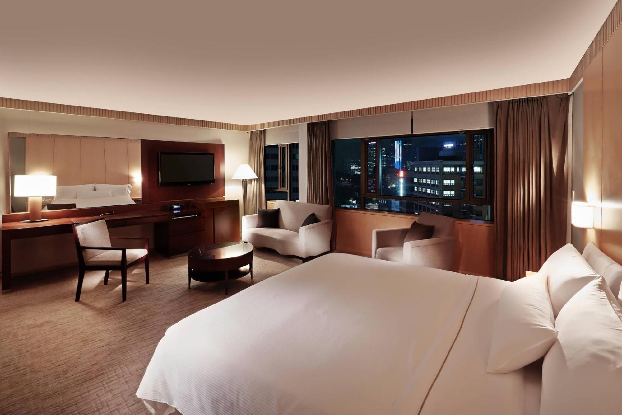 Westin Josun Hotel 5*
